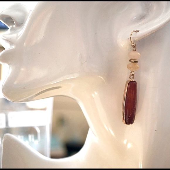 NEW Red Calcite and Quartz Earrings - Picture 7 of 7